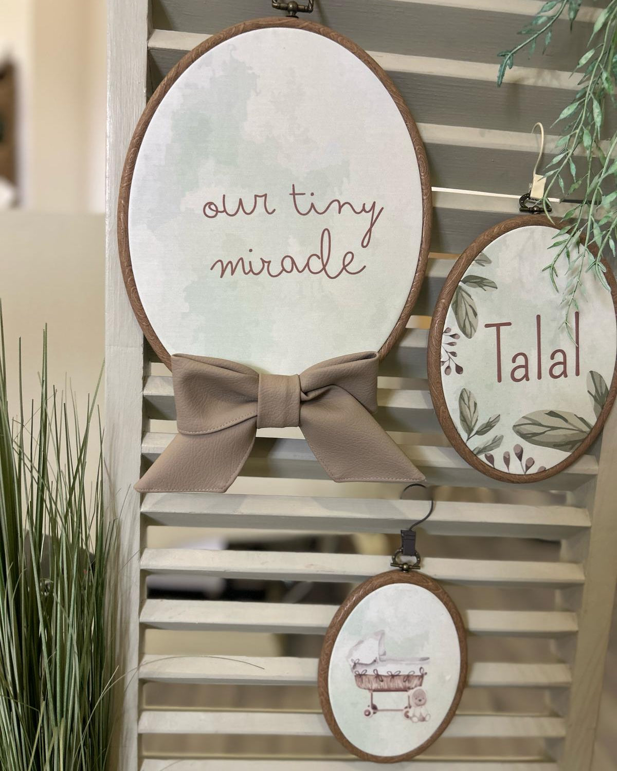 تعليقات بيضاوية