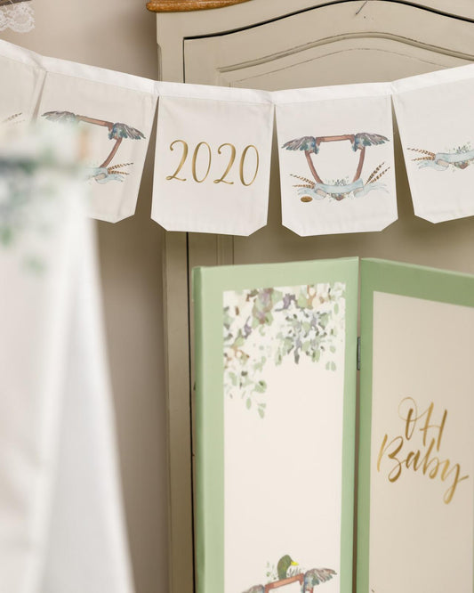 زخرفة العلم - تعليقة الأعلام